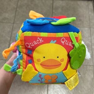 Melissa & Doug Colorful Farm Animal Activity Cube